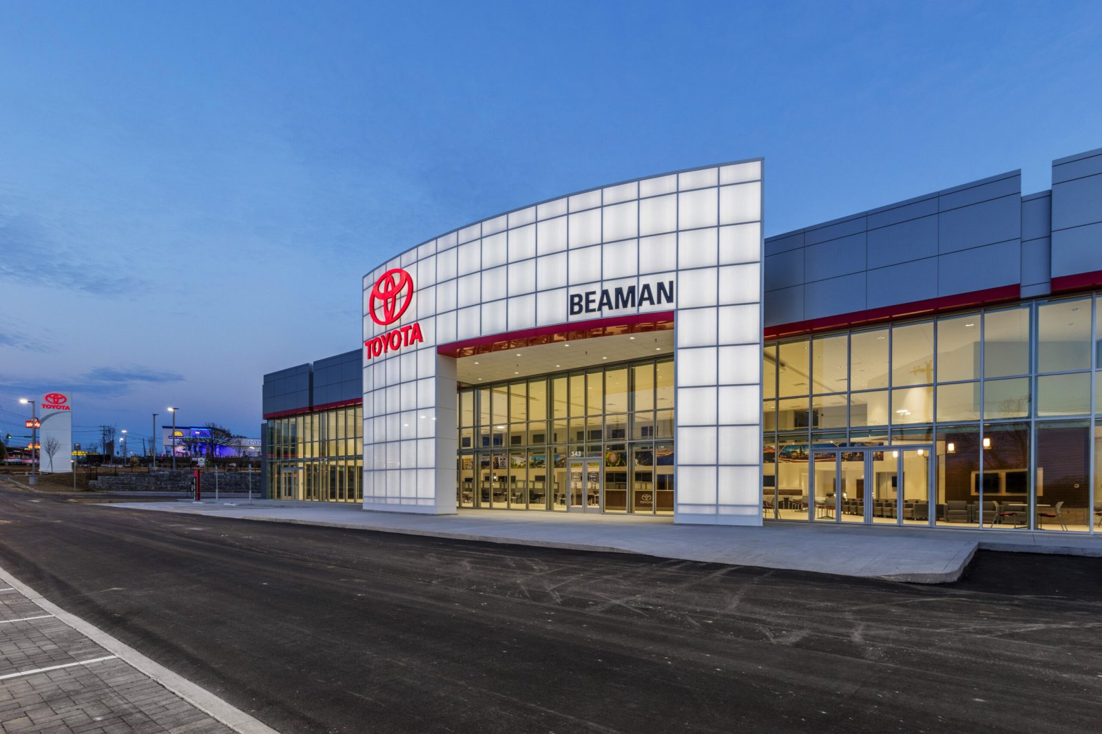 Beaman Toyota | Projects | Choate Construction